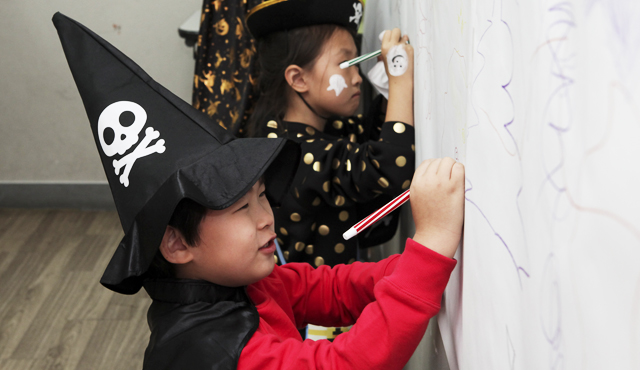 할로윈데이 이미지 halloween17_18.jpg